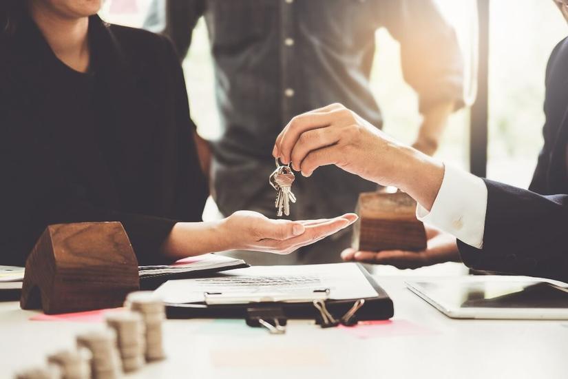 agenzia immobiliare compra casa